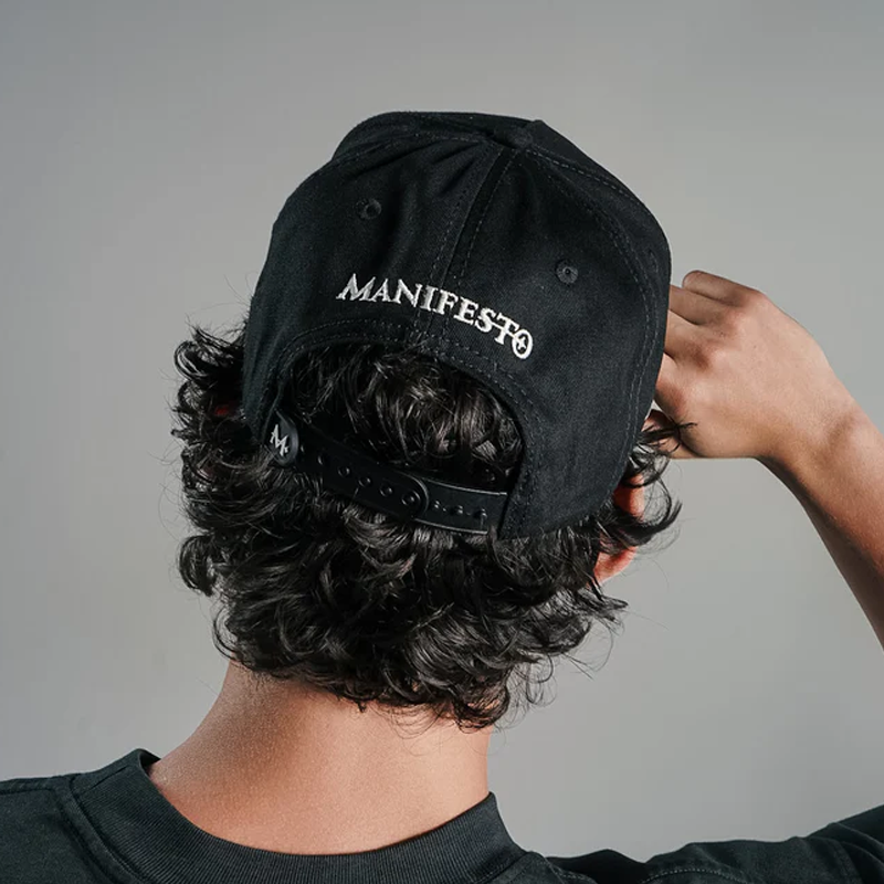 GORRA MANIFESTO PECCATORI NEGRA