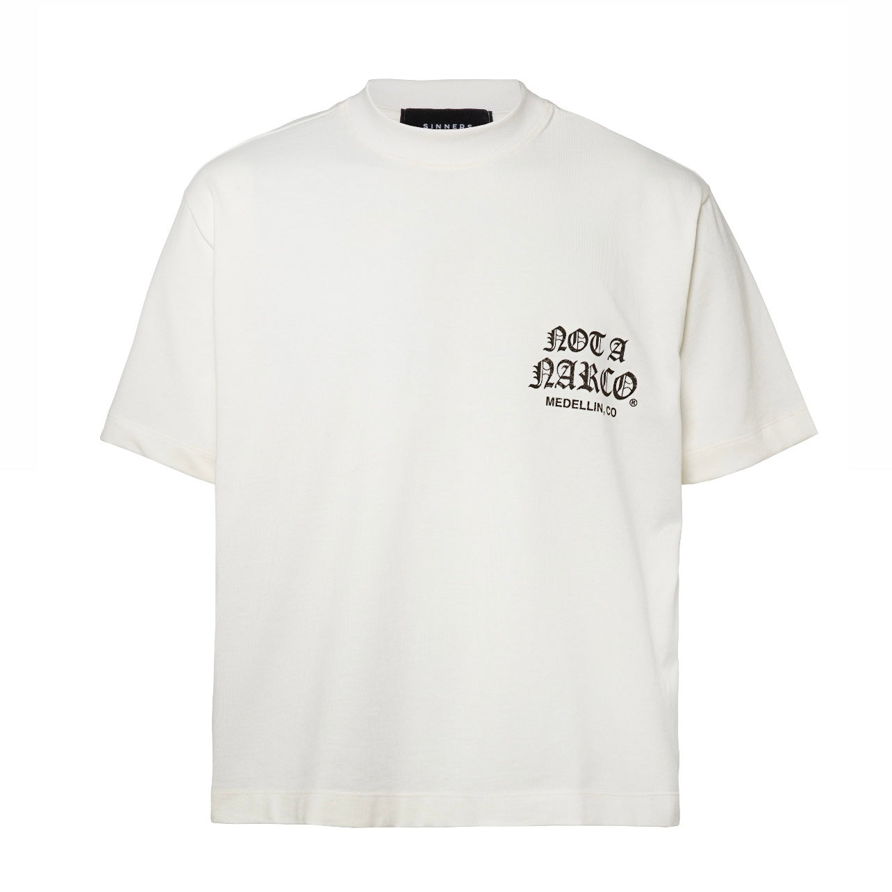CAMISETA SINNERS NOT A NARCO MEDELLIN SOUVENIR