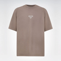 CAMISETA ARTDIST EMBLEM TAUPE