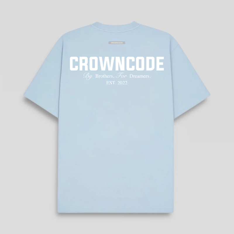 CAMISETA CROWNCODE  DREAMERS AZUL CIELO