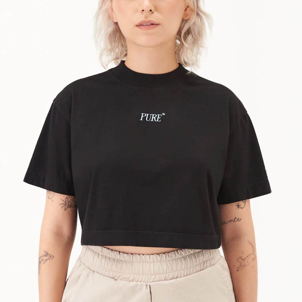 CROP TOP PURE OVER NEGRO
