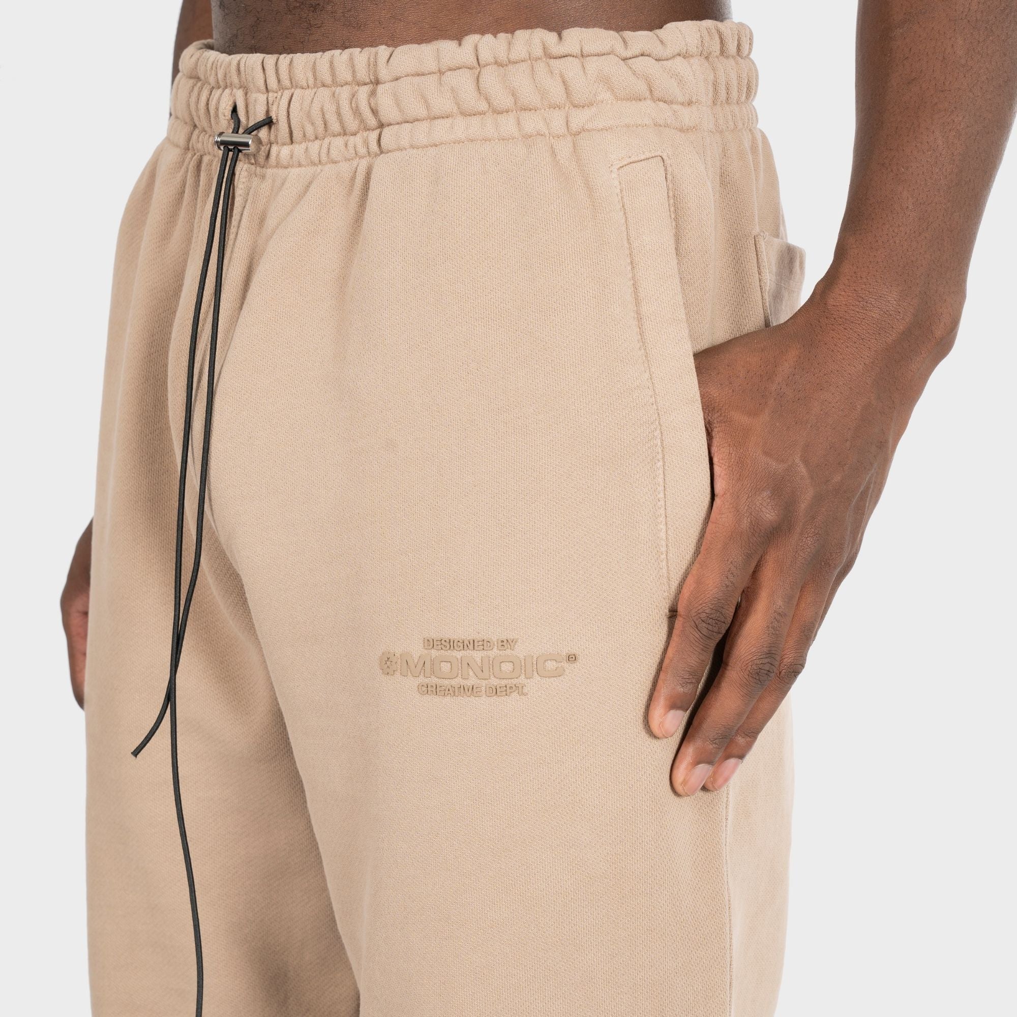 JOGGER MONOIC CREATIVE DEPT CAFÉ