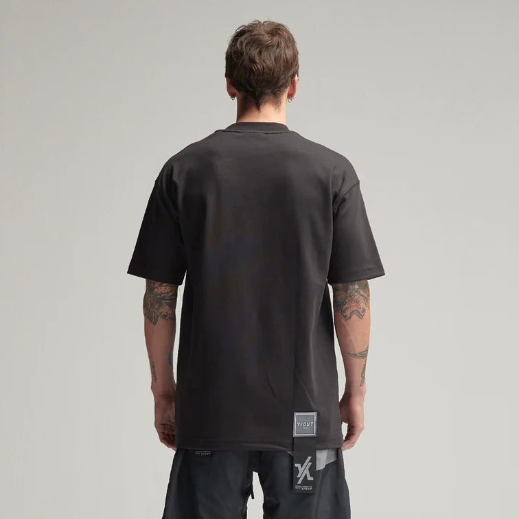 CAMISETA Y-OUT NEGRA BLEACHED