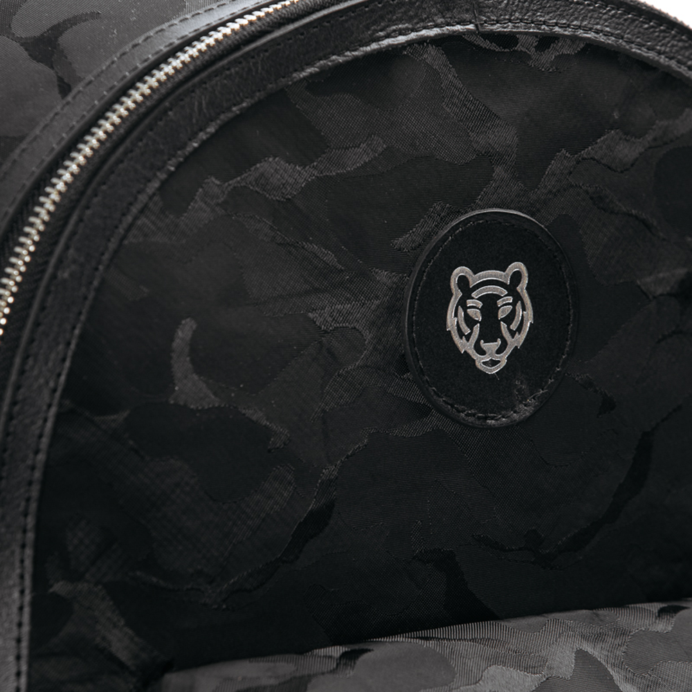 MORRAL B&B CALIFORNIA BLACK