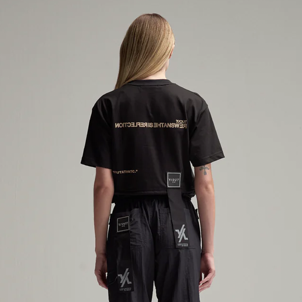 CROP TOP Y-OUT KNOT CROP NEGRO