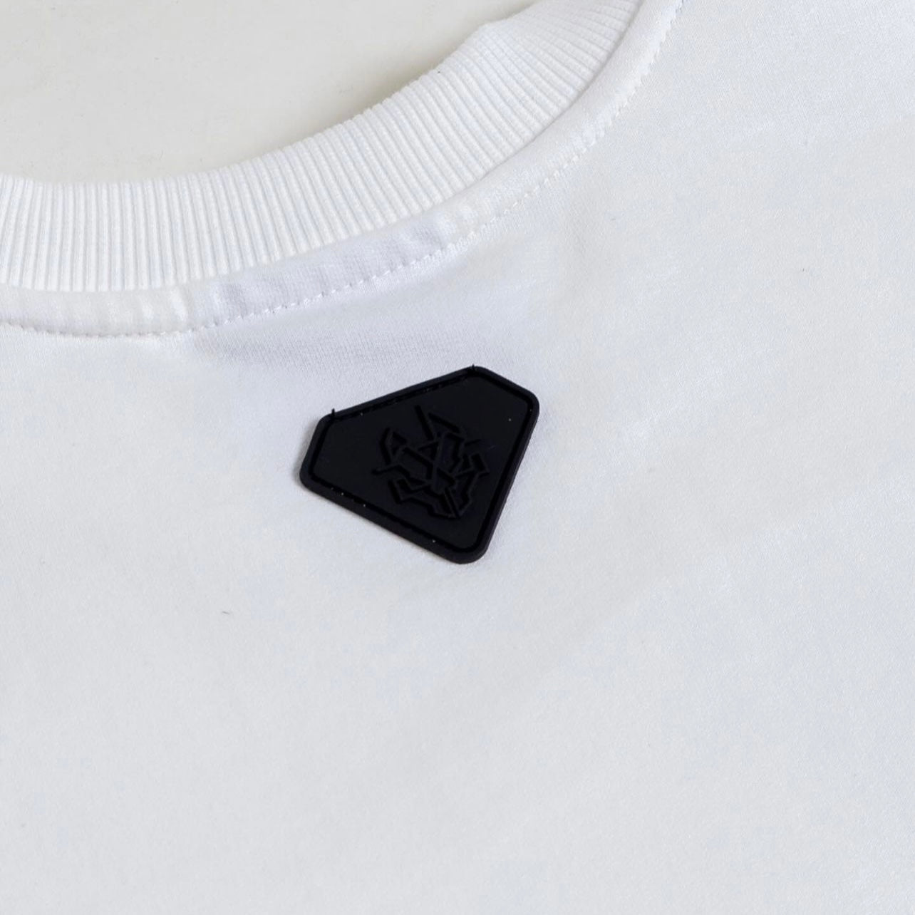 CAMISETA HELL BASIC WHITE