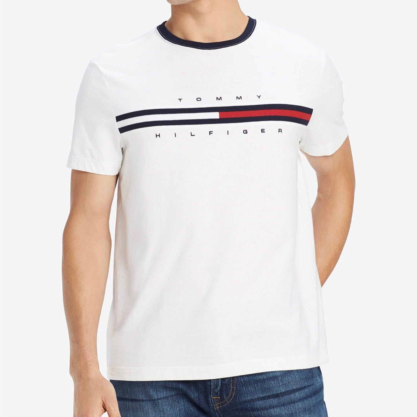 TOMMY HILFIGER WHITE T-SHIRT