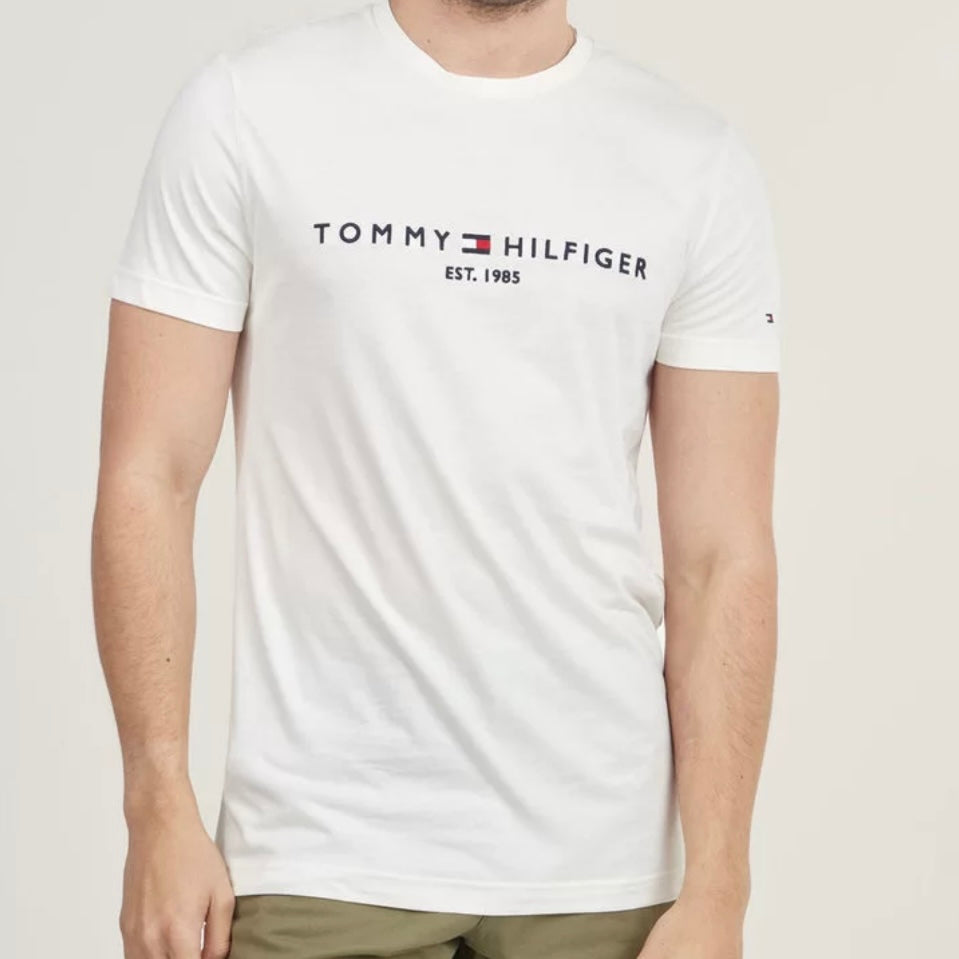 CAMISETA TOMMY HILFIGER BLANCA CLÁSICA