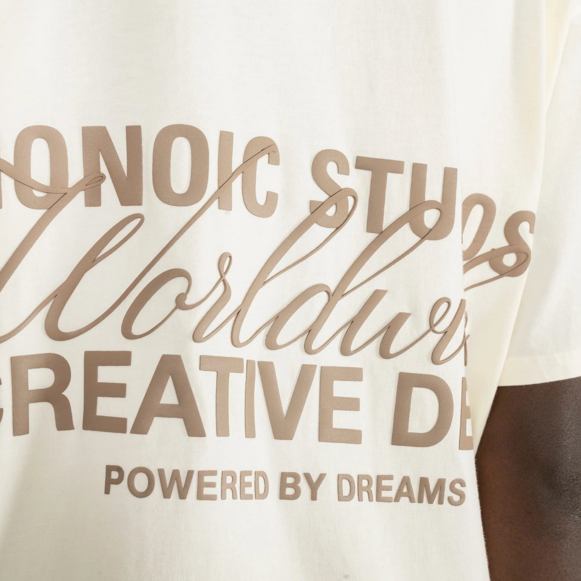 CAMISETA MONOIC WORLDWIDE CREMA