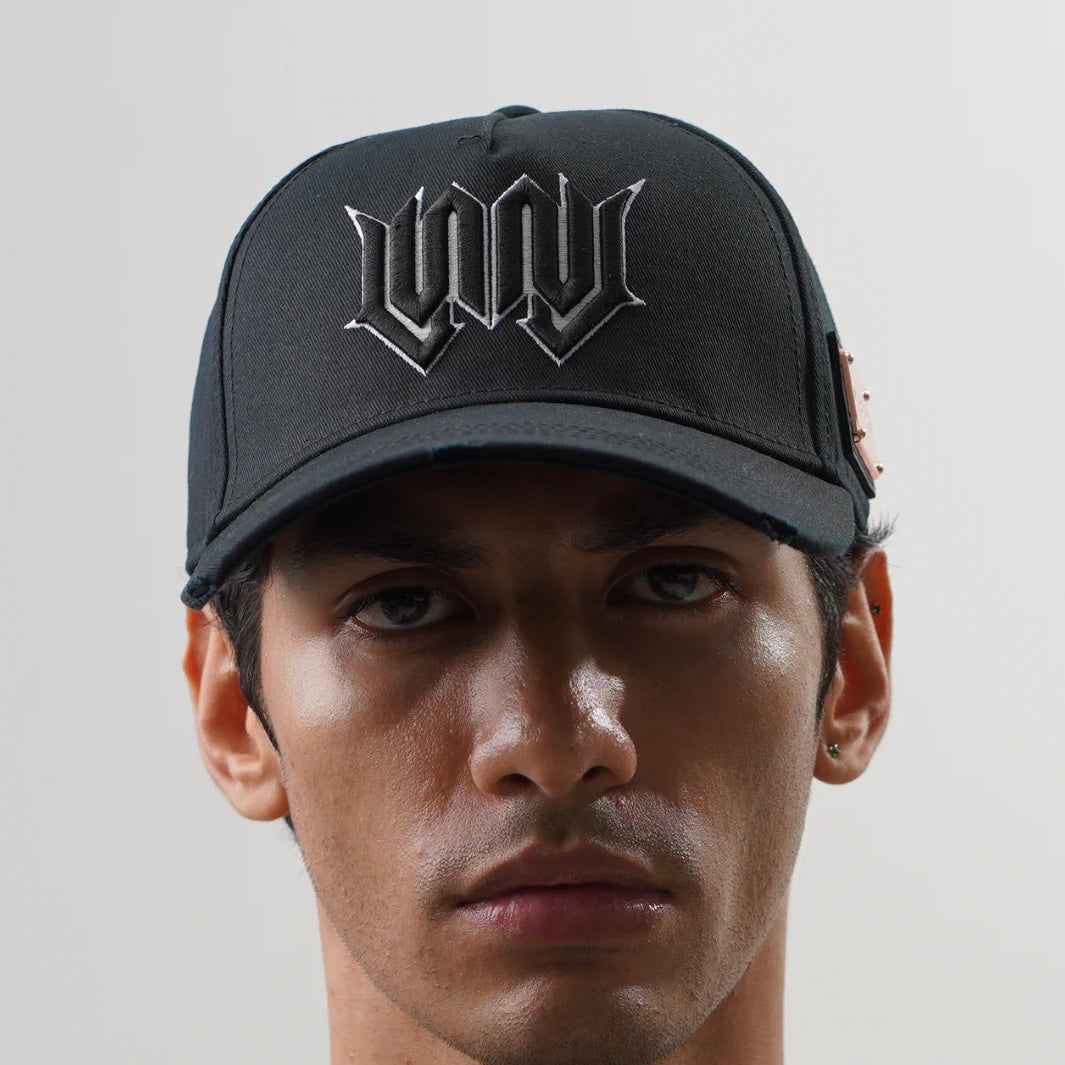 GORRA LOUREN GIA