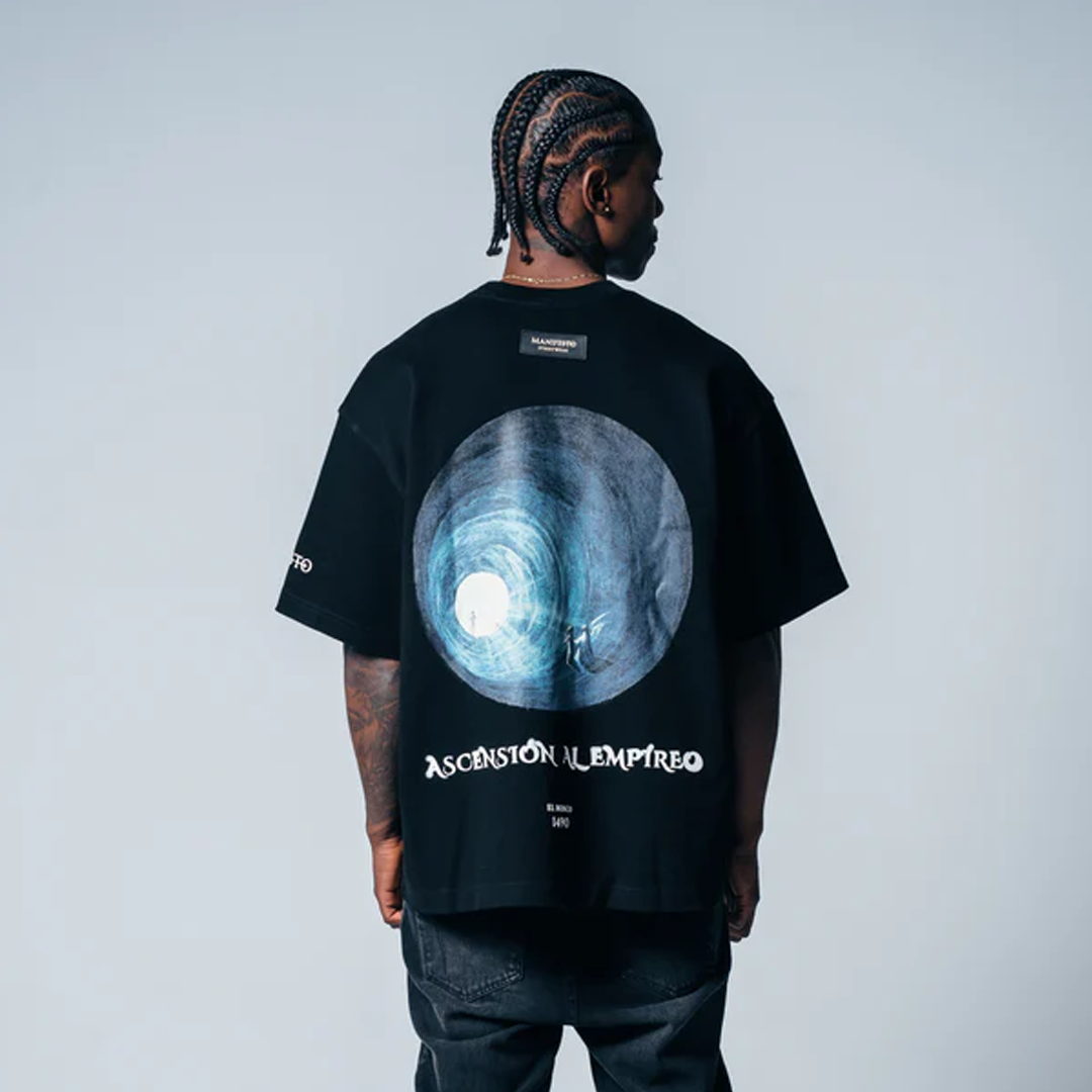 CAMISETA OVERSIZE ASCENSO AL EMPÍREO