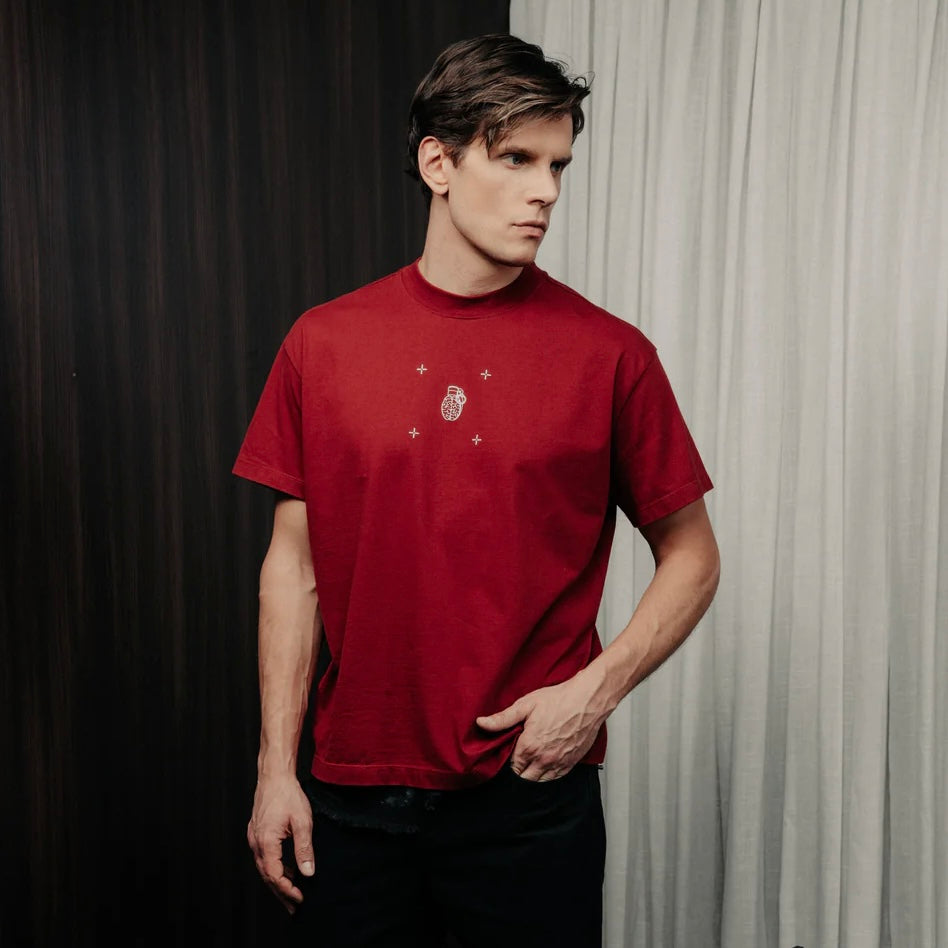 CAMISETA BLOW UP RED WIN