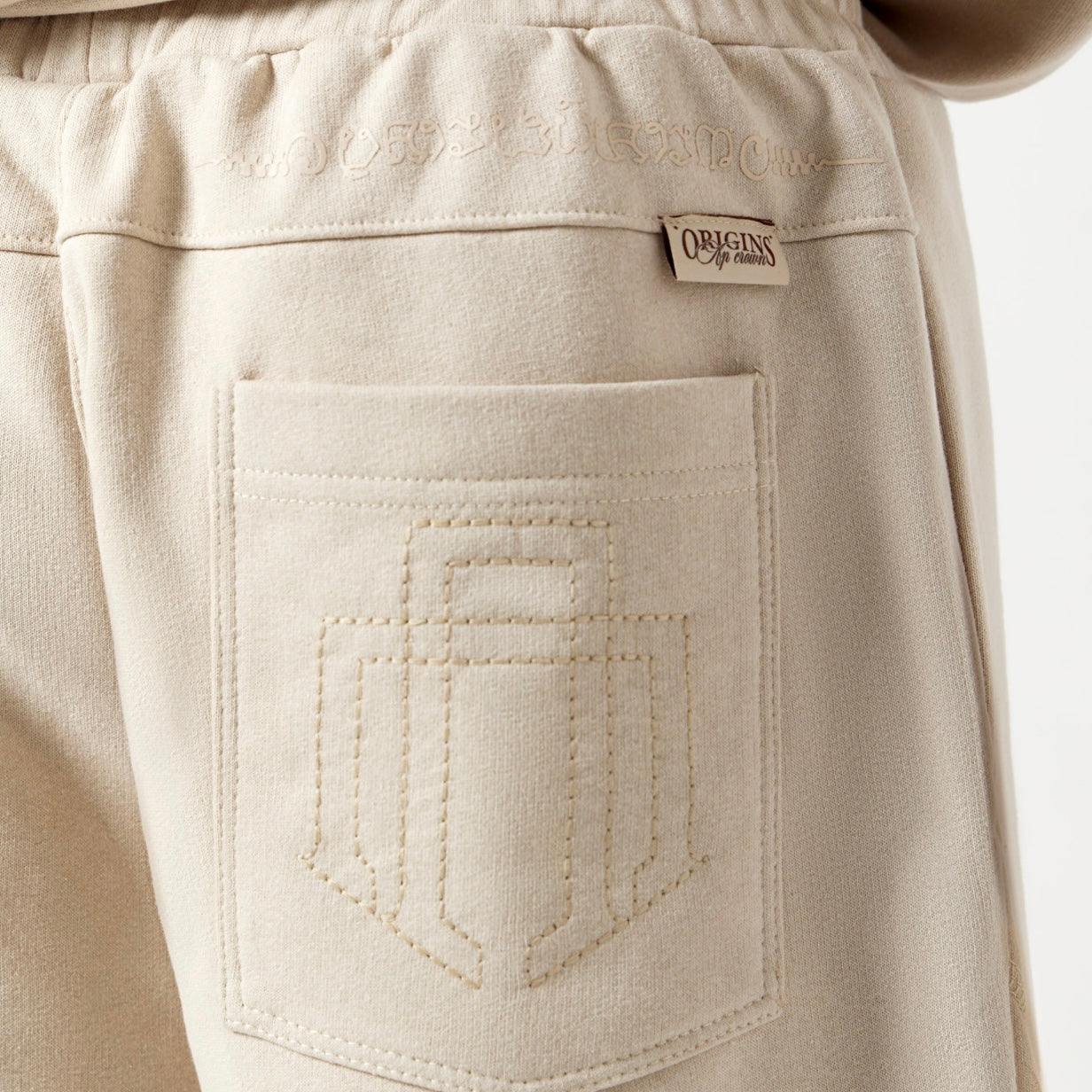 SHORT AP CROWN ORIGIN