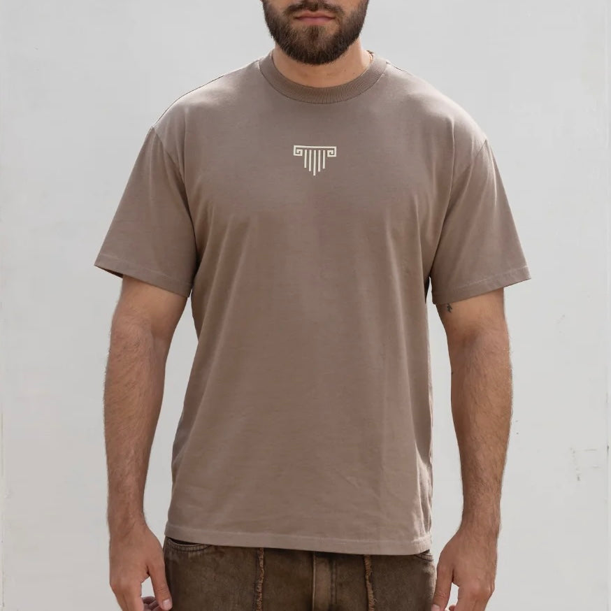 CAMISETA ARTDIST HIEDEA BROWN