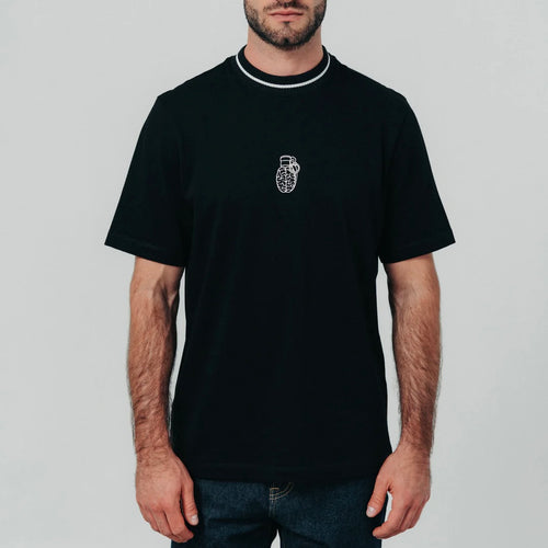 CAMISETA BLOW UP BLACK  CLASSIC FIT