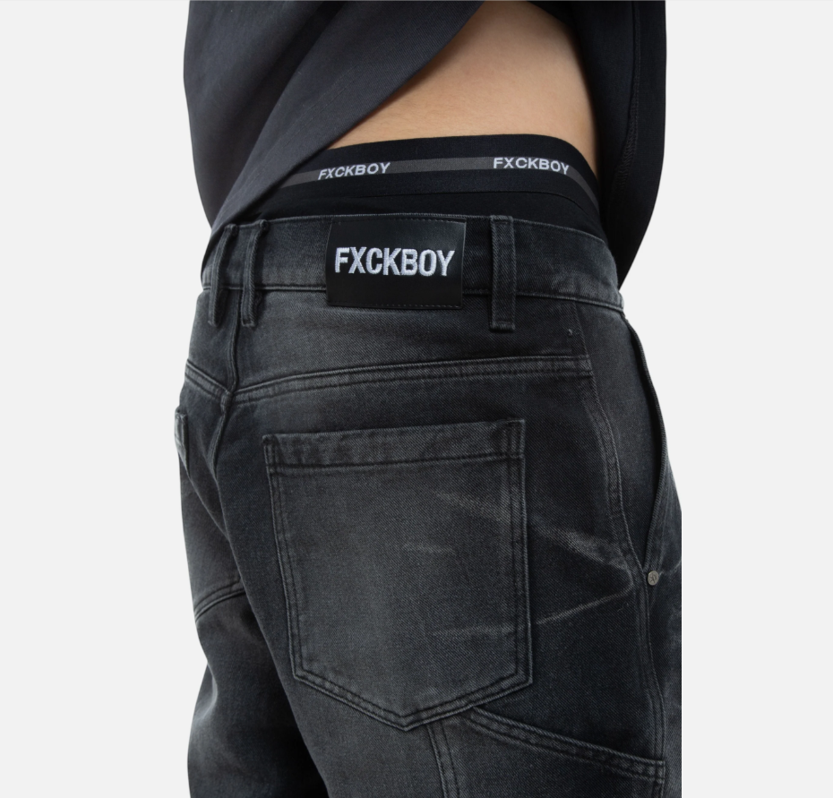 JEANS REGULAR METAL PANEL WASH