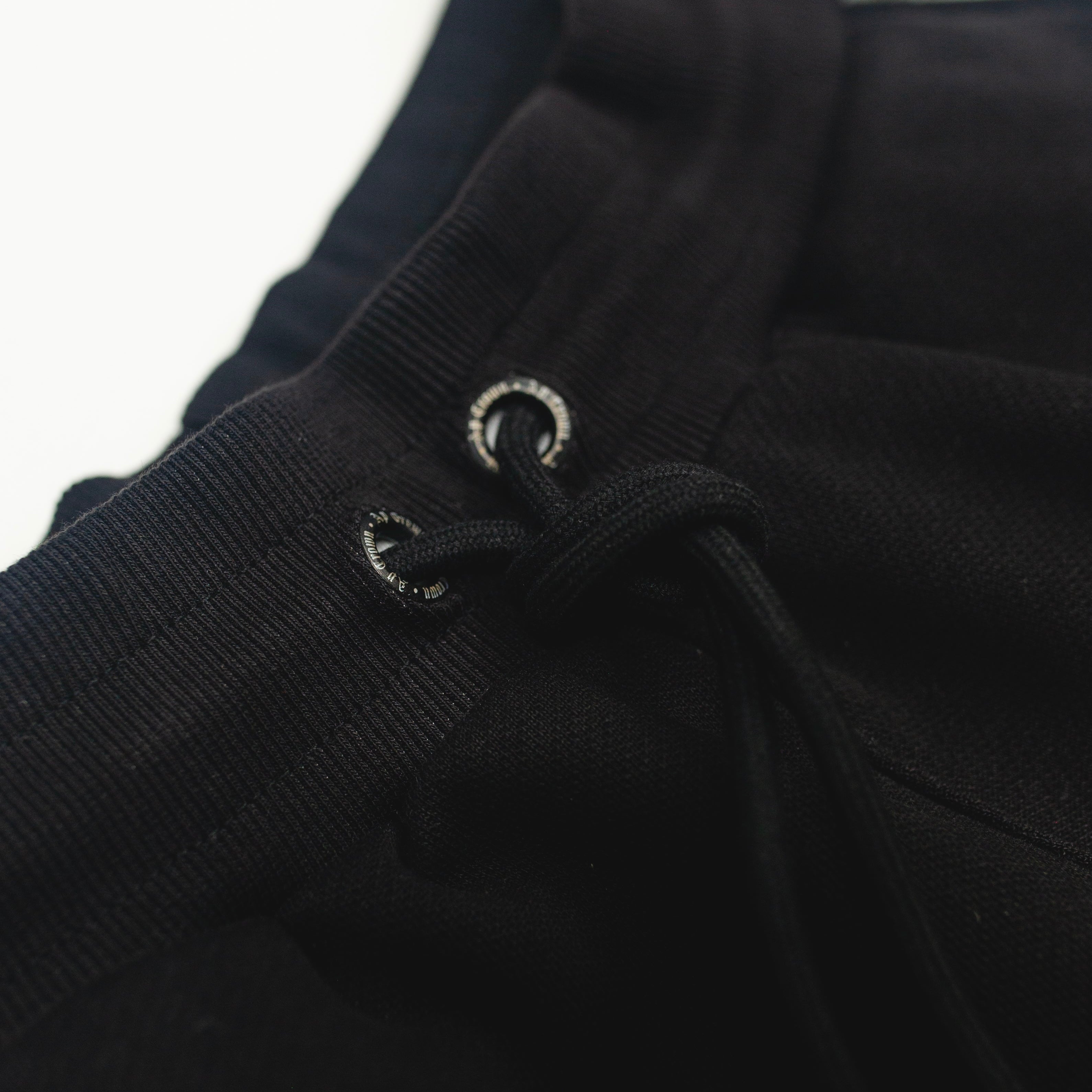 SHORT AP CROWN YETZER