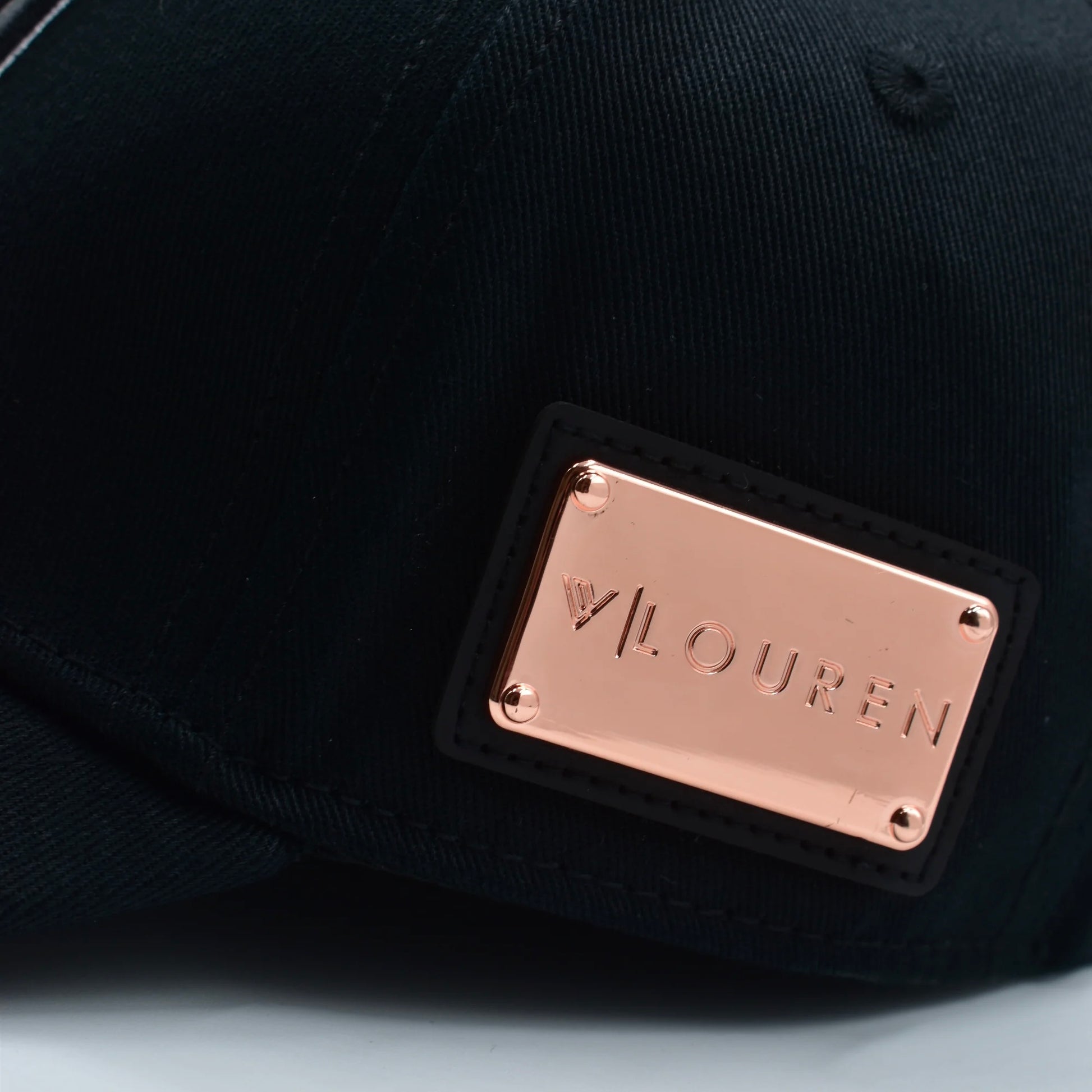 GORRA LOUREN GIA