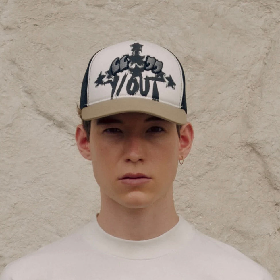 GORRA Y-OUT SLAY CAP