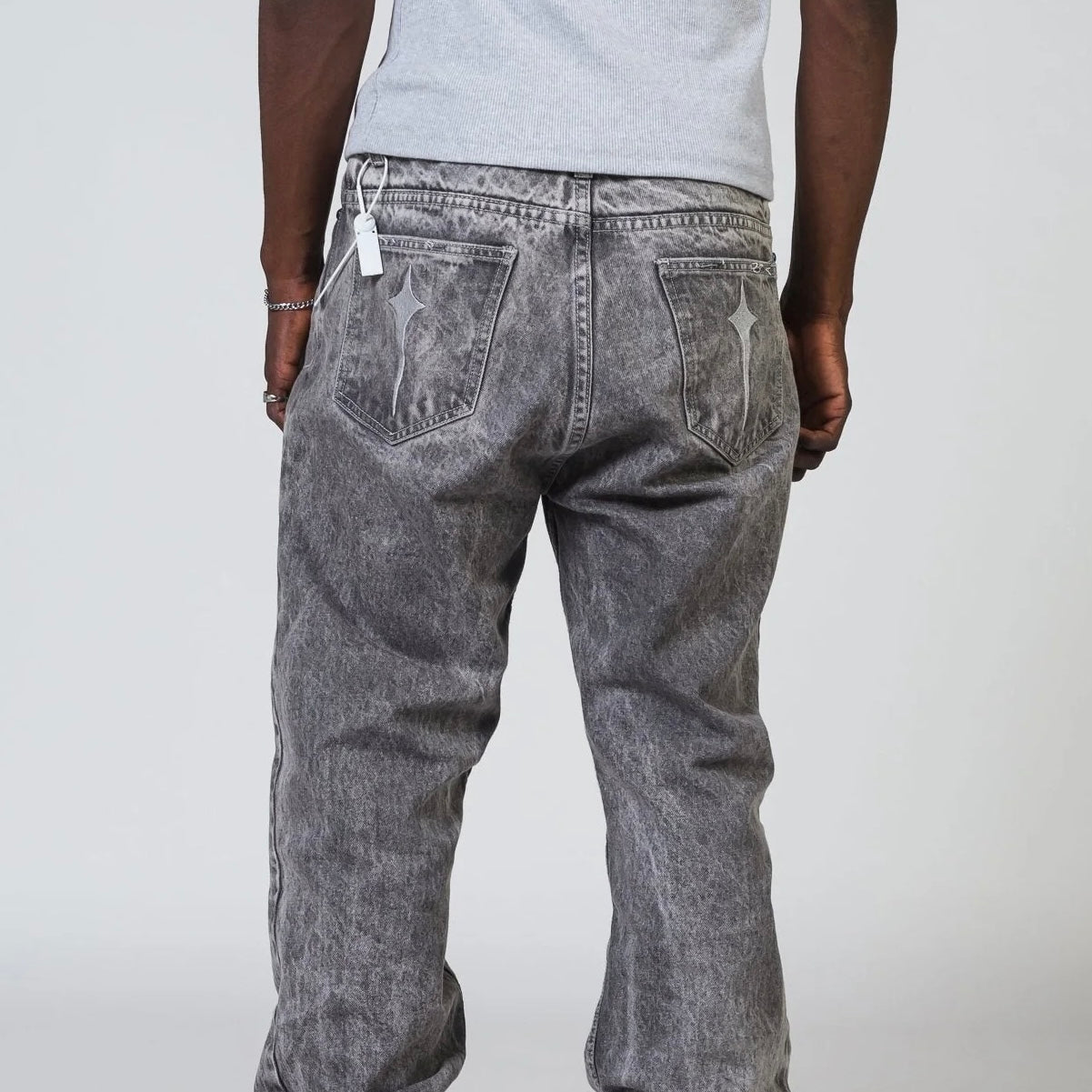 JEAN MONTTREAL ULTIMATEGREY
