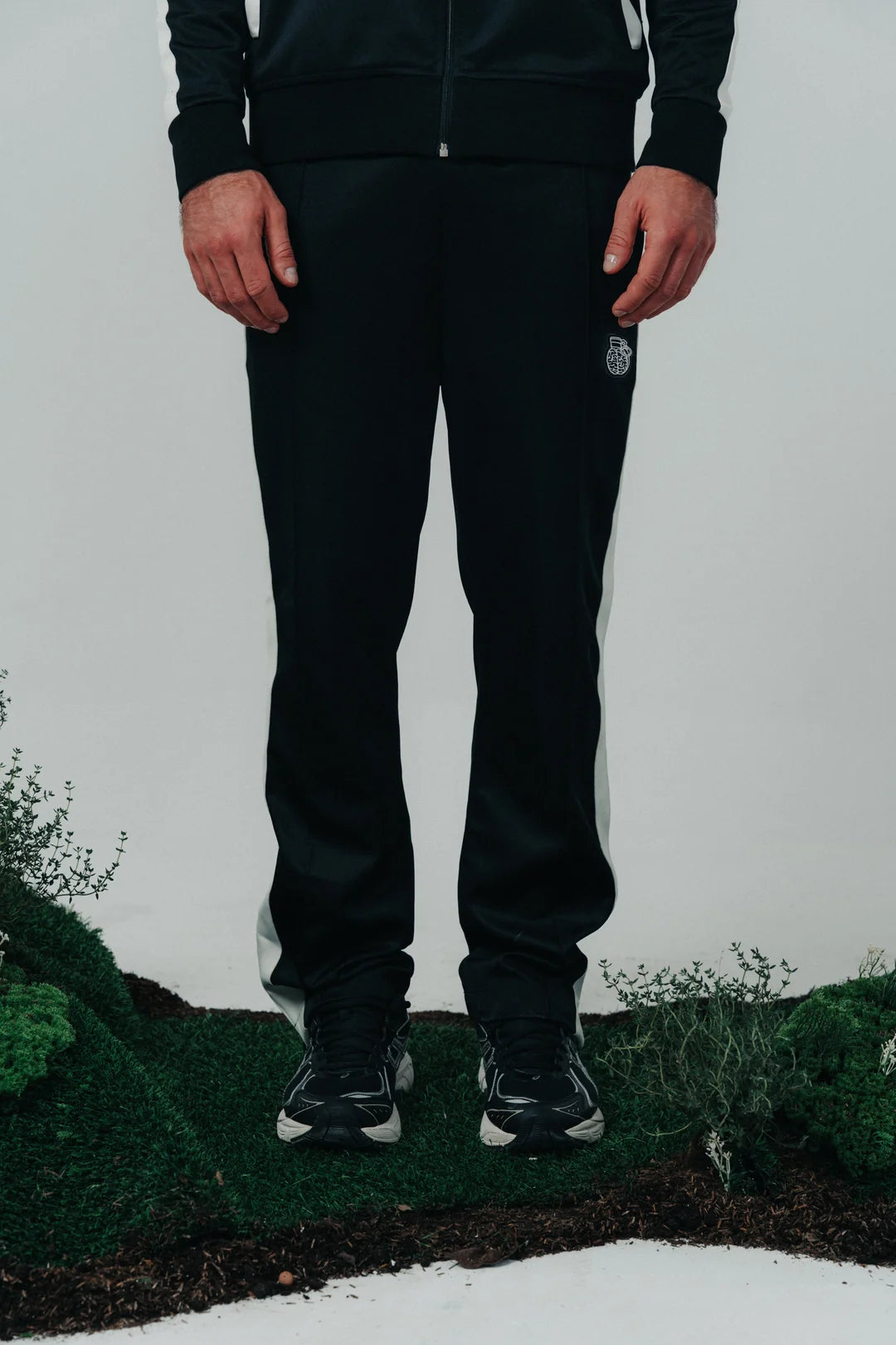 PANTALON BLOW UP BLACK TRAKSUIT