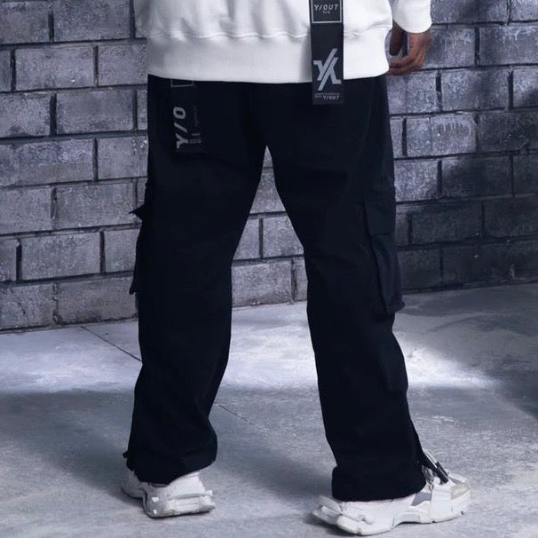 Y-OUT CARGO PANTS