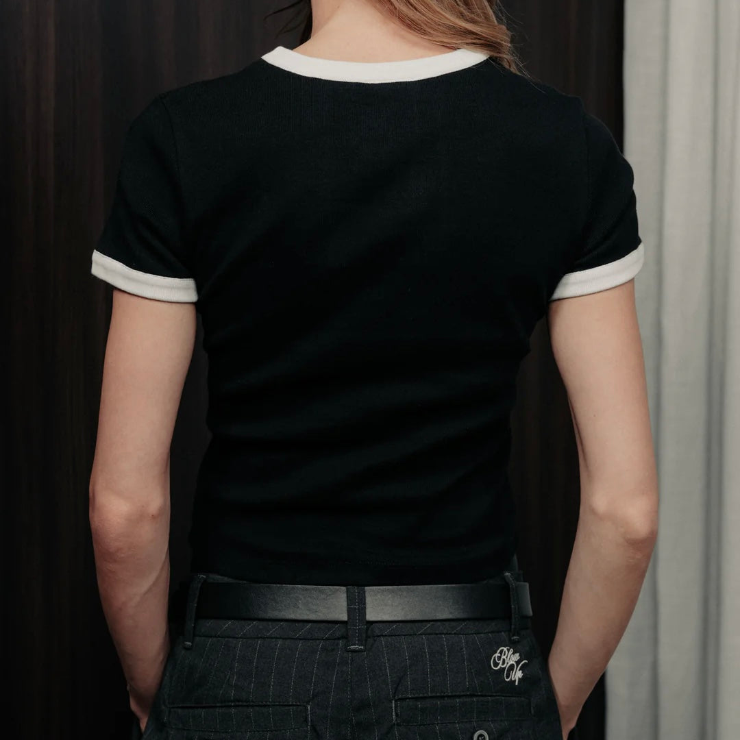 SHORT BLOW UP SLEEVE BLACK TOP