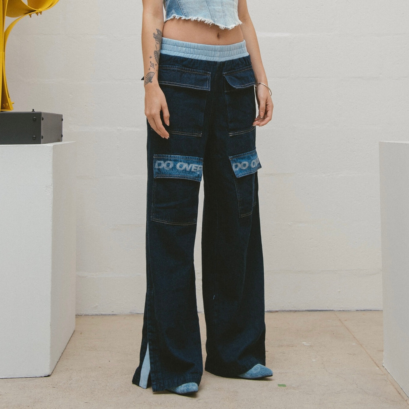 JEAN DO OVER WAISTBAND CARGO