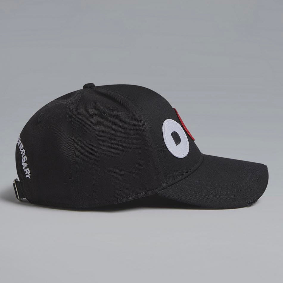 GORRA DSQUARED2 NEGRA D25