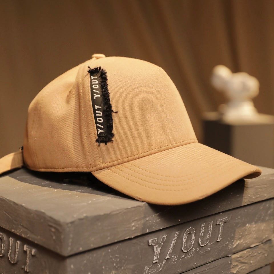 GORRA Y-OUT BROWN CAP