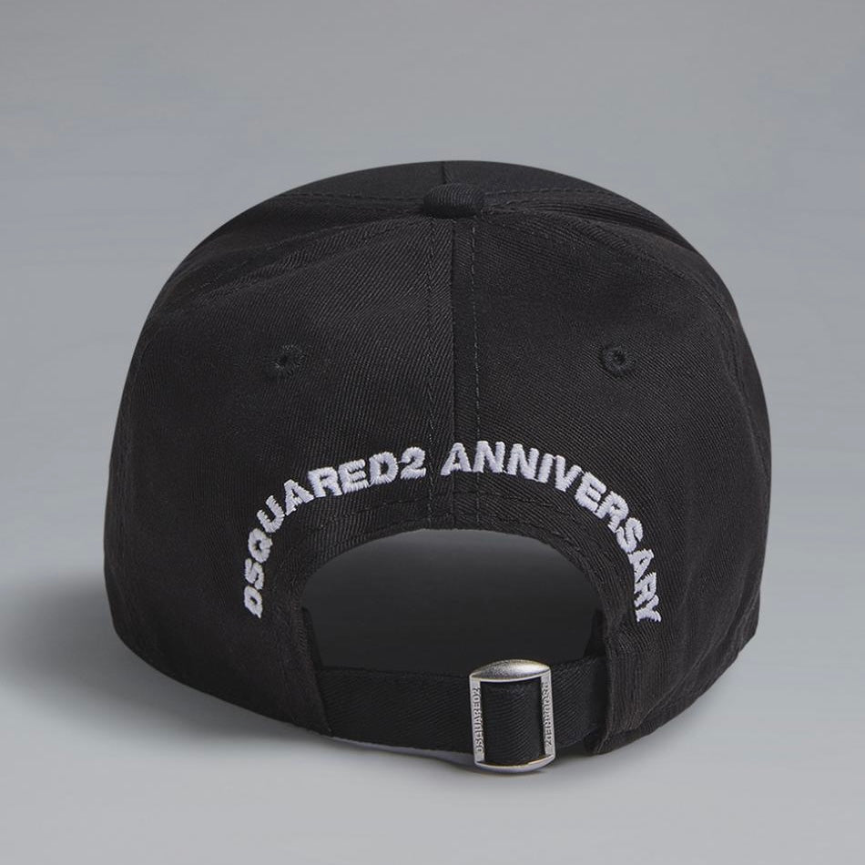 GORRA DSQUARED2 NEGRA D25