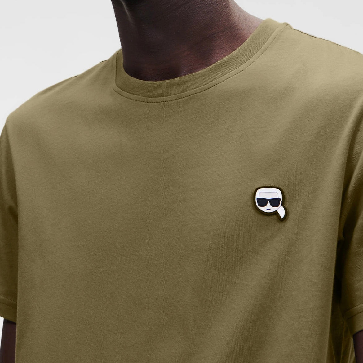 CAMISETA KARL LAGERFELD CON PARCHE IKONIK