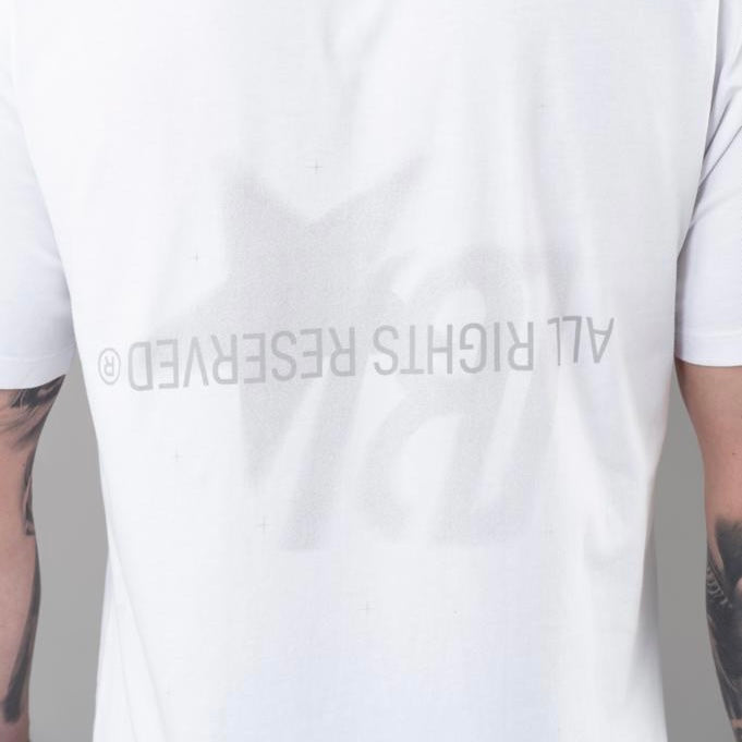 CAMISETA BLOW UP MONOGRAM STAR