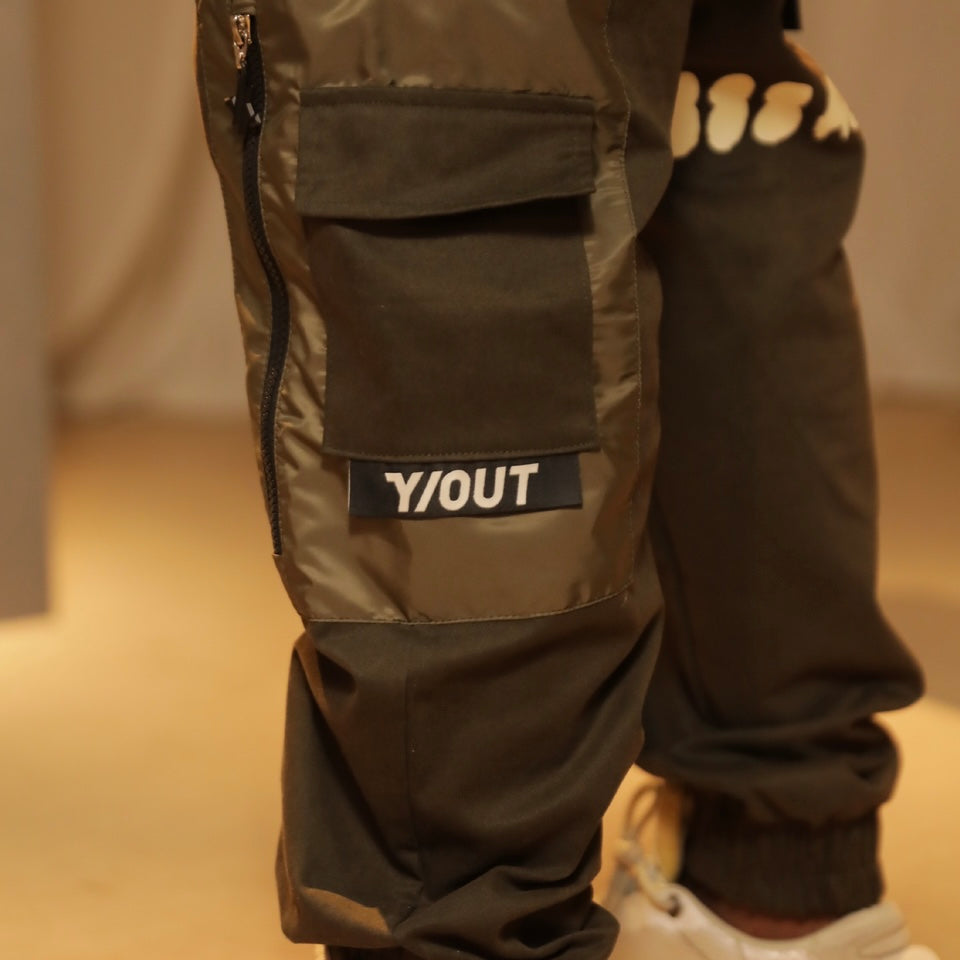 PANTALÓN Y-OUT JOGGER SHOW OFF