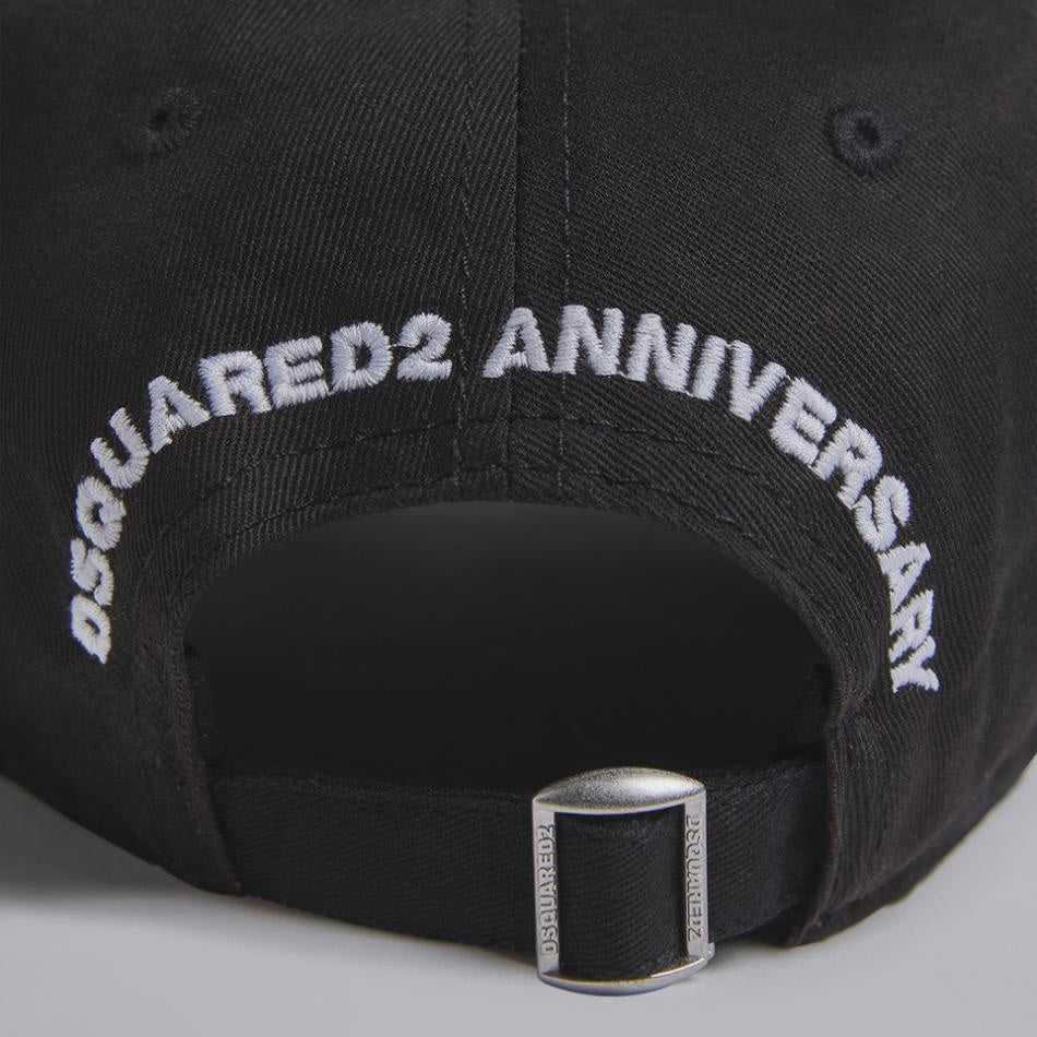 GORRA DSQUARED2 NEGRA D25