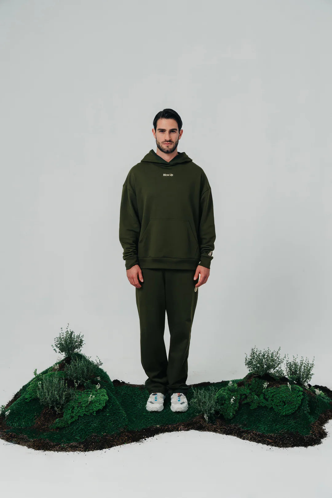 BUZO BLOW UP GREEN HOODIE