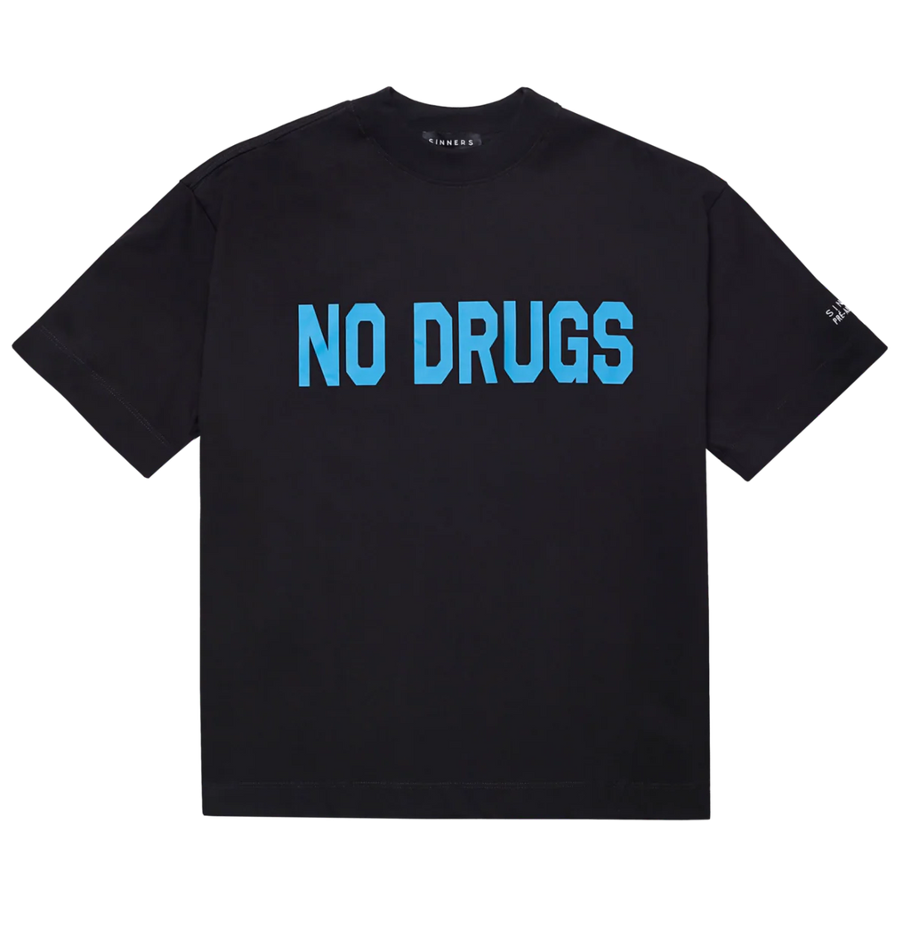 CAMISETA SINNERS NO DRUGS BLACK