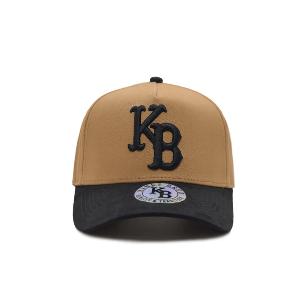 GORRA KINGS BRED EMPIRE CAFÉ NEGRO