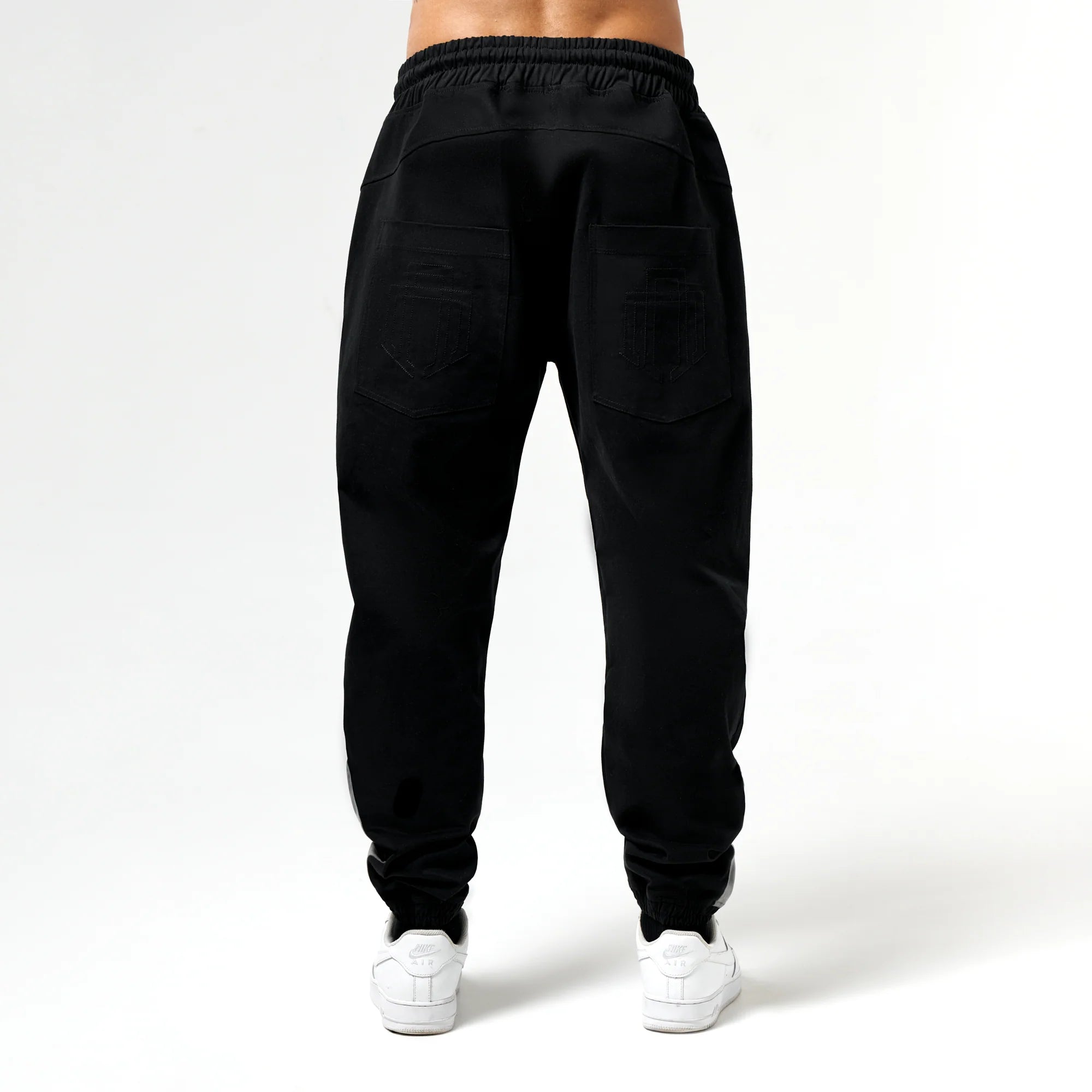 PANTALÓN AP CROWN UNCON