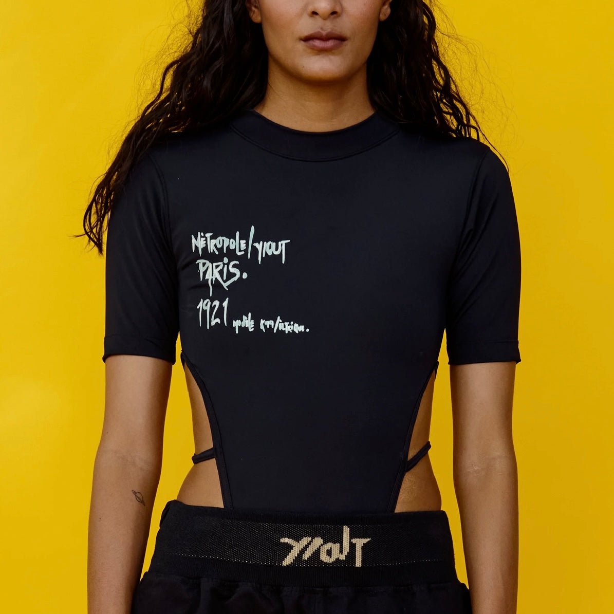 BODY Y - OUT RUE BLACK - Superiority