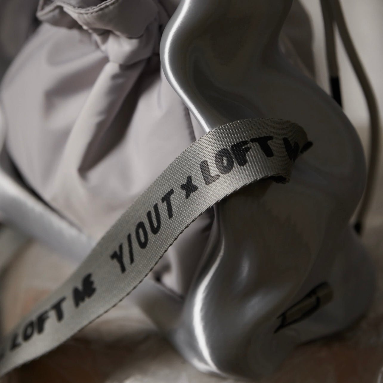 BOLSO Y - OUT LOFT ME SILVER - Superiority