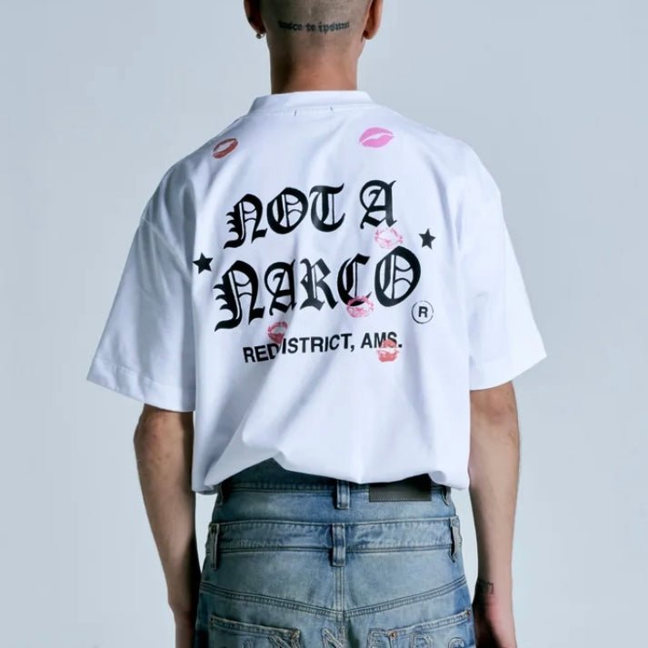 CAMISETA SINNERS NOT A NARCO ÁMSTERDAM WHITE - Superiority