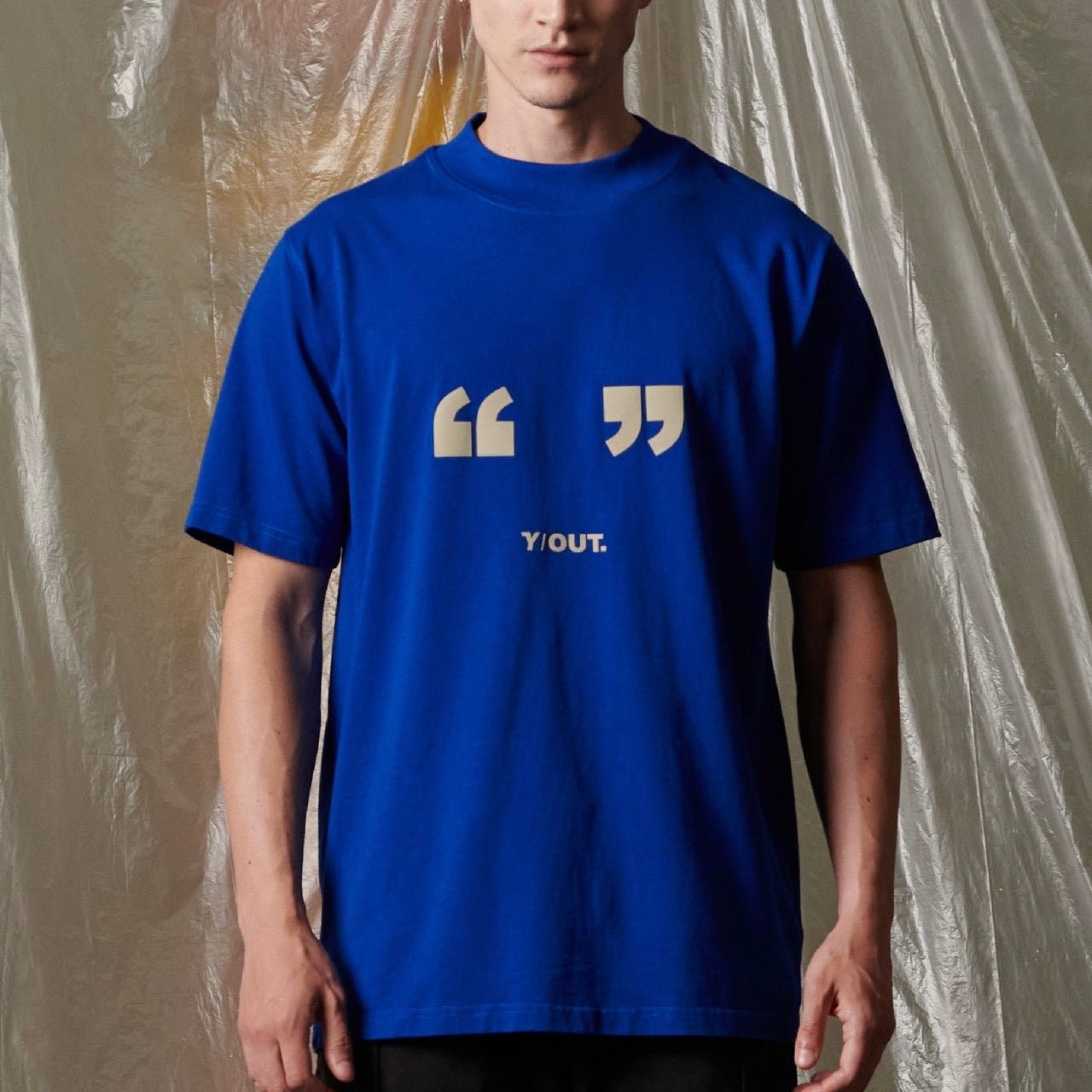 CAMISETA Y - OUT HUBBLE - Superiority
