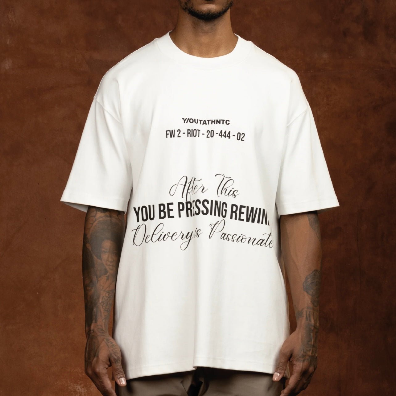 CAMISETA Y - OUT REWIND - Superiority